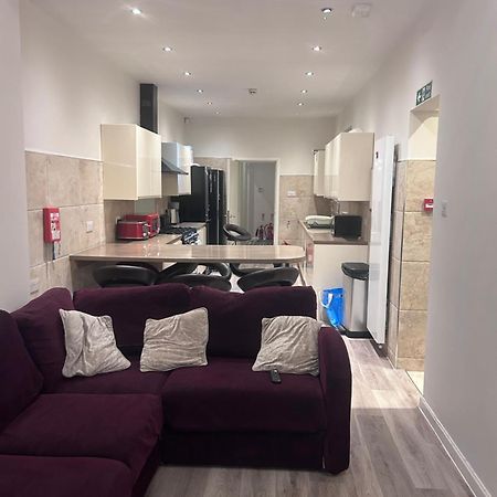 Seaford Guest House Pri Stoke-on-Trent 外观 照片